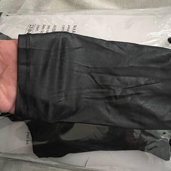 Adult Catsuit - Picture 6 of 7